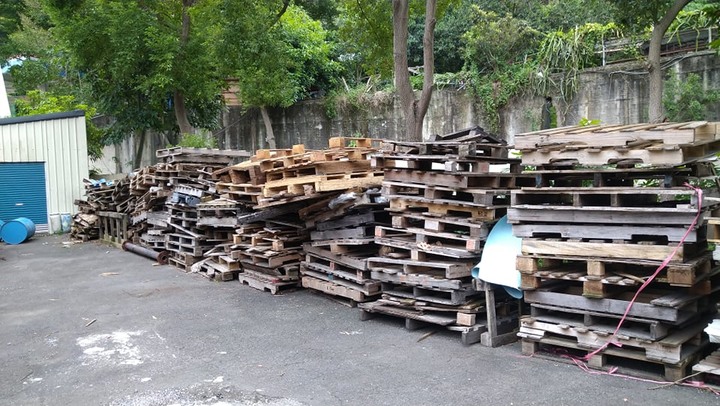 桃園市龜山區(靠迴龍) 廢棧板免費自取