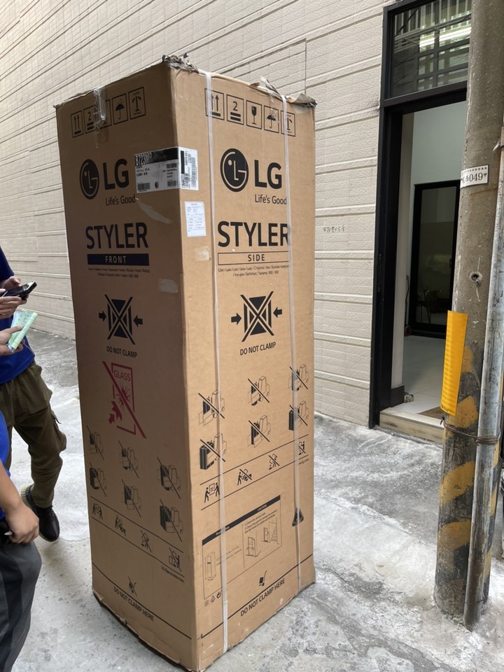 【體驗】LG styler 蒸氣電子衣櫥PLUS五件組 蒸氣+烘乾+殺菌 一次完成搞定生活大小事
