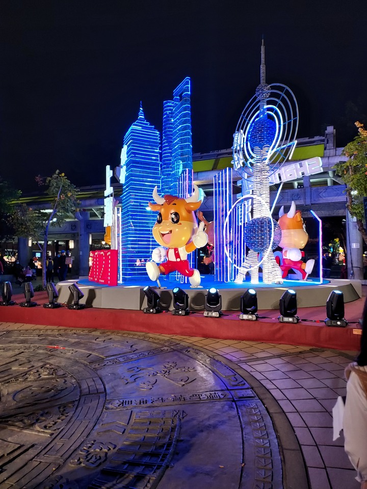 台北燈會開幕 亞太5G