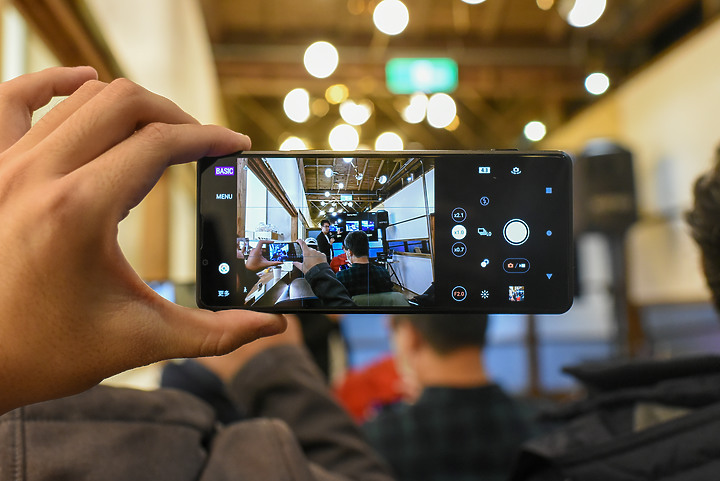 點我看大圖 Sony Xperia PRO-I 不只是手機 更是隨身小單眼相機