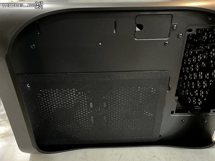 點我看大圖 經典重生 Prodigy M 2022 小巨蛋 2022 黑色幻彩版