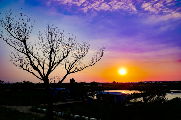 入手A7M4的第五天，昨天剛好遇到美麗的夕陽就拍了下來！