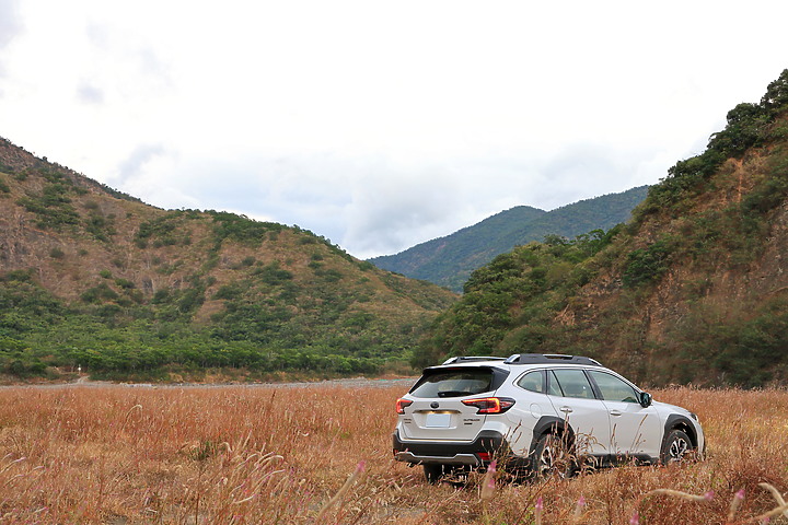 點我看大圖 (映像旅行) 探索秘境、背山望海、隨心所欲in屏東 feat. Subaru Outback