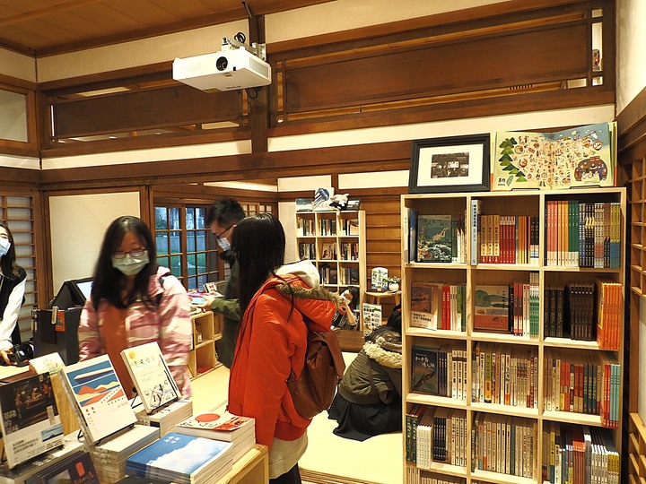 基隆要塞司令部校官眷舍|基隆要塞司令官邸|沙灣歷史文化園區 — 充滿文青風的大基隆歷史場景