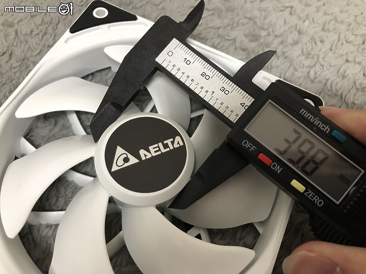 扇欲靜而風不止，你願意花幾百塊？ROG STRIX XF 120 開箱評測，共計十款風扇對比測試！
