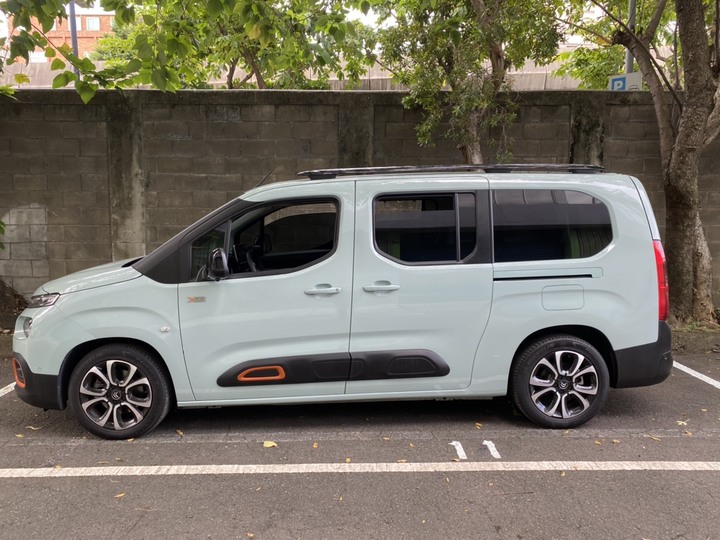 點我看大圖 Citroen Berlingo小小分享