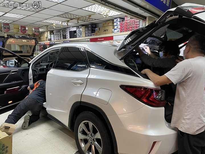 Mio C330關箱 Mio 890D開箱 感受行車記錄器的全新進化！ (12/21更新)
