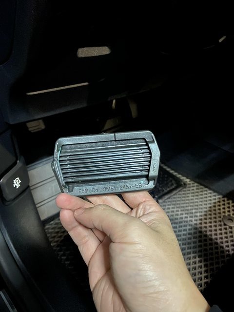 [分享] 2019 Focus mk4 改裝金屬煞車油門踏板