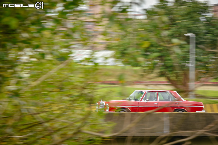 老車誌Ep.4|彷彿穿越時空而來的豪華表率| 1971 Mercedes-Benz 280 S