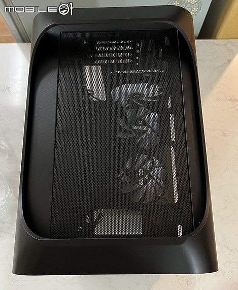 點我看大圖 經典重生 Prodigy M 2022 小巨蛋 2022 黑色幻彩版
