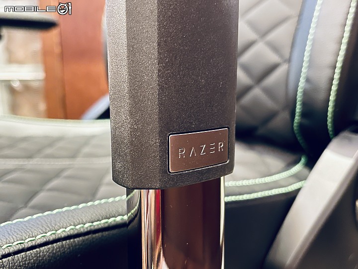 電腦人生中的好伴侶 - Razer Enki 電競椅 開箱&使用分享