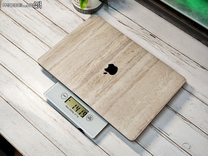 【 開箱 】MacBook Pro M1 Pro 使用心得分享 – 該怎麼選MacBook？充電器有必要升級嗎？