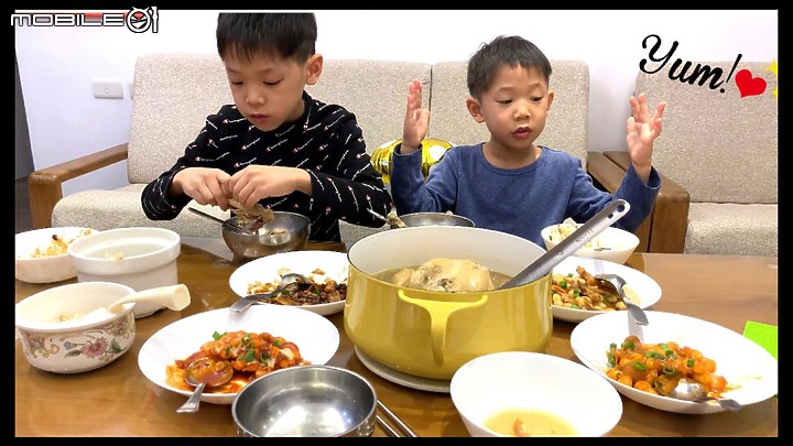 「雪人年糕」搞定小孩 / [人蔘雞湯」孝敬長輩（耶！今年年菜終於可以輕鬆煮啦！）你們今年年菜想好要吃什麼嗎？