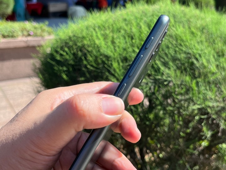 挑戰最高CP值：moto e40免四千 大螢幕大電量面面俱到【束褲開箱】