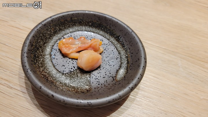 [食記] 巷弄靜謐無菜單料理 - 覓壽司 ，淡水值得推薦的在地好店