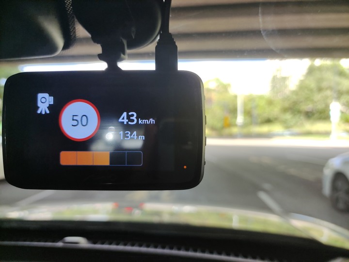 Mio MiVue™ 887 行車紀錄器開箱