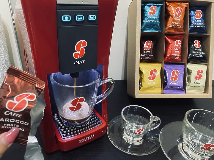 平價膠囊咖啡機-Essse Caffe開箱
