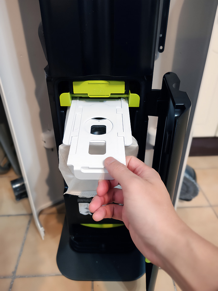 【開箱！】LG CordZero ThinQ A9T 吸塵器＋All-in-One-Towe＝全能掃除大師！
