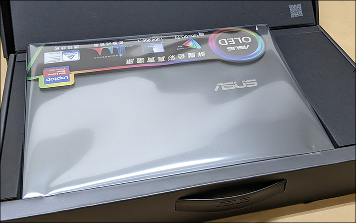 新入荷Zenbook 14X OLED（UX5400E）
