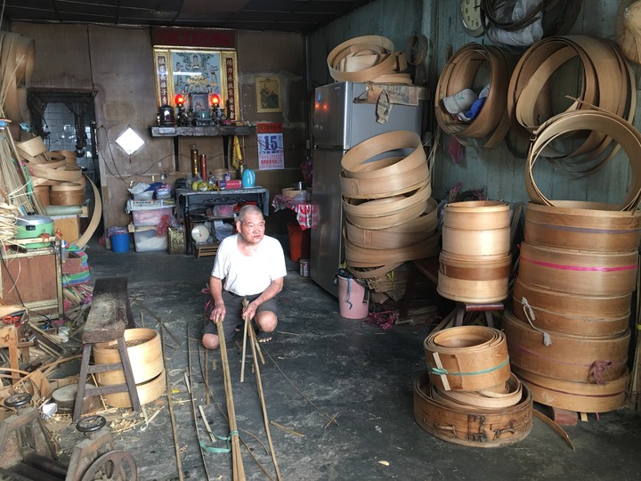 一府、二鹿、 三艋舺--騎遊鹿港古蹟小鎮