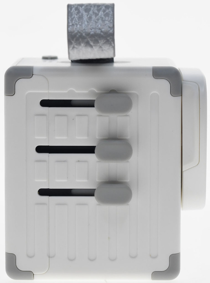 Zikko eLUGGAGE X萬用插頭插座轉換USB充電器開箱