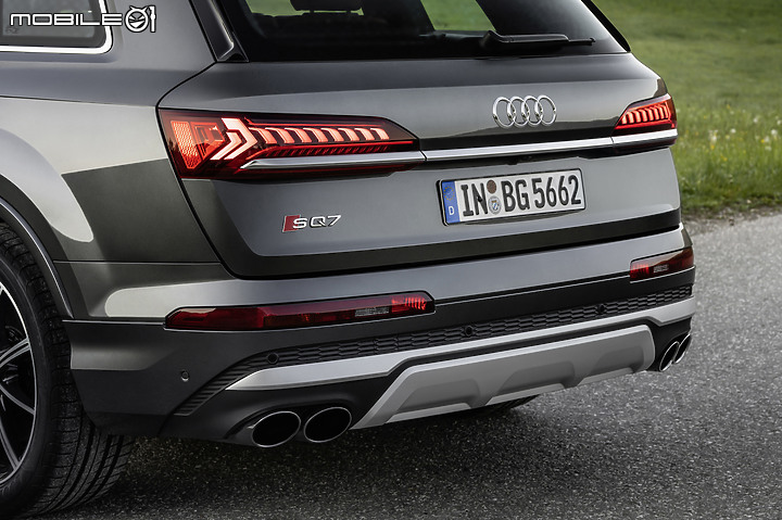 【國內新訊】七人座、V8、4.1秒加速破百,Audi SQ7預售價554萬元起開始接單!