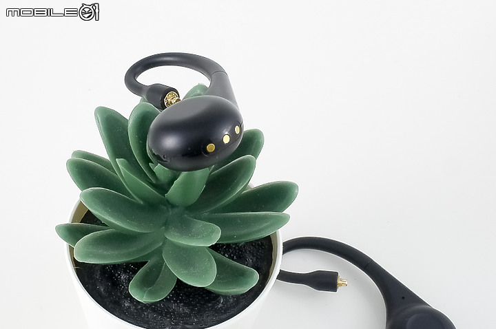 【北極熊開箱】回憶樸實的經典- SHURE AONIC 215 Ture Wireless