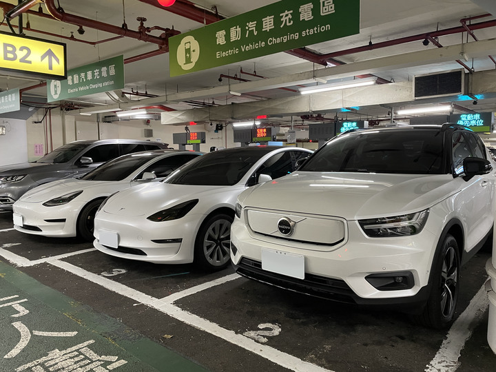第二個e世代，XC40 Recharge滿月開箱