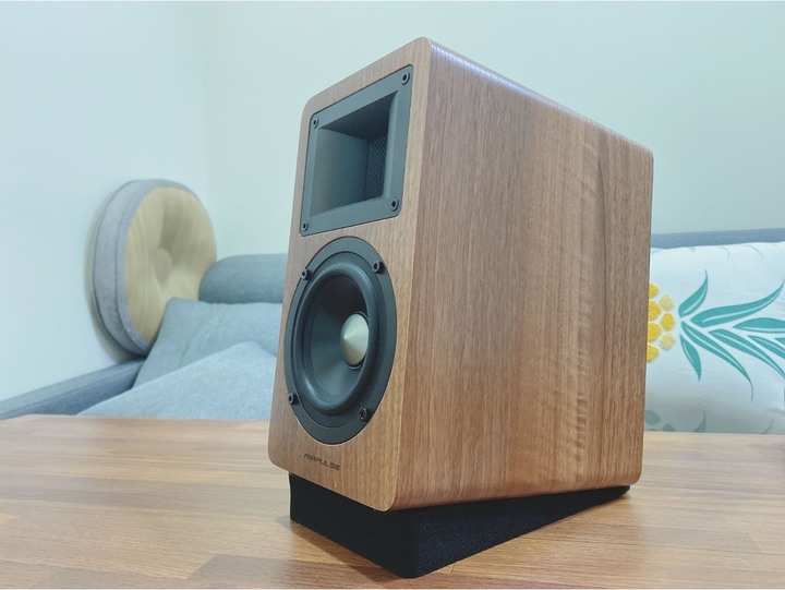 Airpulse A80 - 書桌上的耳朵好朋友