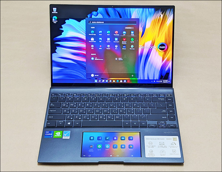 新入荷Zenbook 14X OLED（UX5400E）