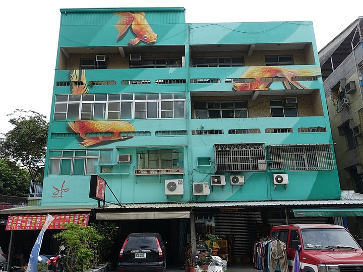 苓雅區 衛武迷迷村|衛武營彩繪社區 — 巨型彩繪雲集,整座社區就是畫布,全臺最大彩繪社區