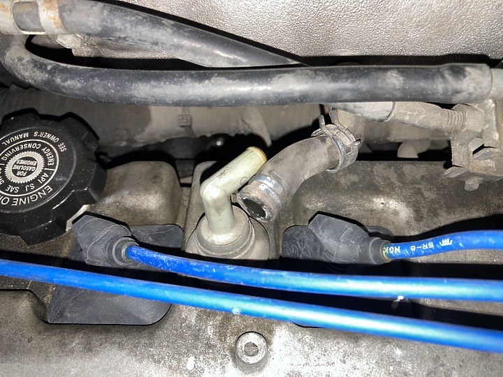 教學文：一代RAV4 3S-FE火星塞及上蓋墊片自行更換