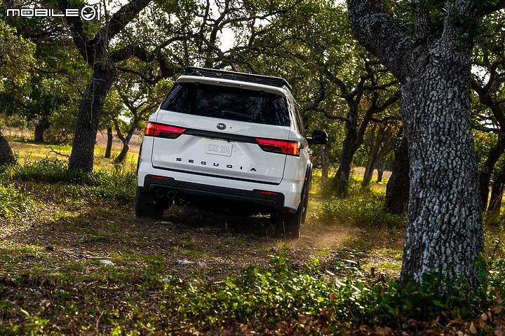 【海外新訊】大改款Toyota Sequoia北美登場,TNGA底盤上身、油電綜效輸出437hp!