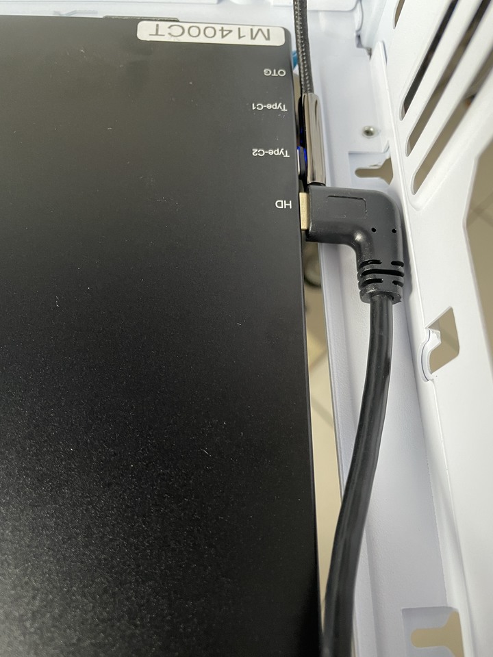 【開箱】聯力O11 Dynamic MINI 機殼內加裝14吋螢幕