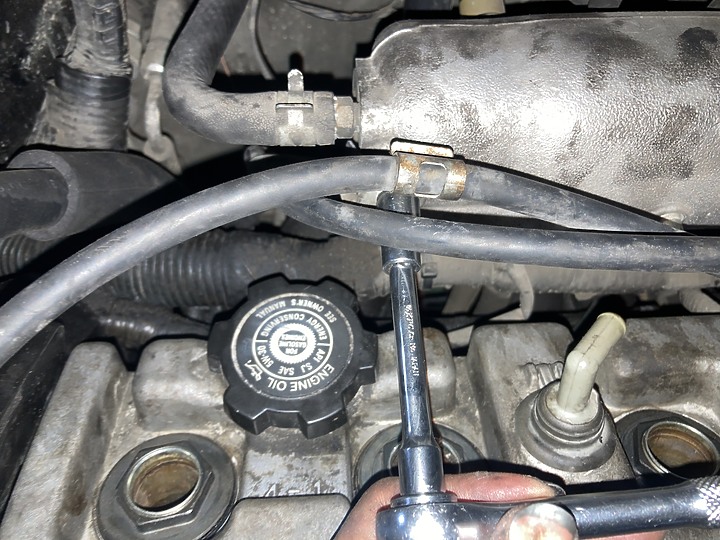 教學文：一代RAV4 3S-FE火星塞及上蓋墊片自行更換