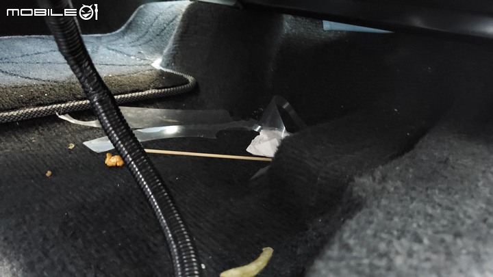 irent車輛的整潔維護稽查--這完全不行啊...