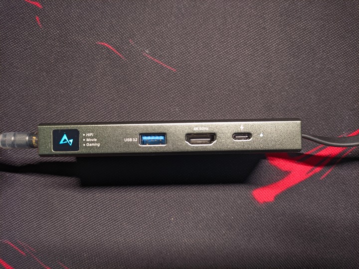 ikko ITX01-自帶發燒精神的多工USB HUB
