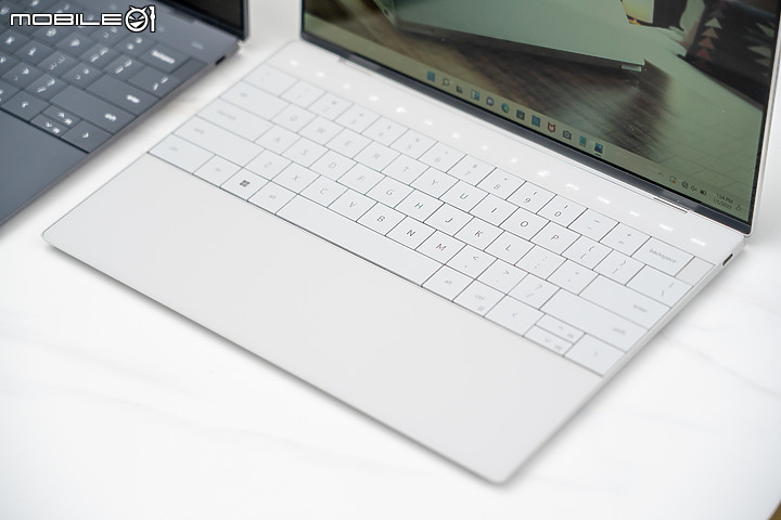 【CES 2022】DELL XPS 13 Plus 輕薄筆電再進化 首見無框鍵盤設計！