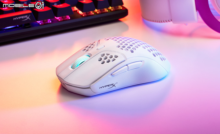【CES 2022】HyperX 推出續航力長達 300 小時的無線電競耳機 Cloud Alpha、首款電競手把 Clutch 等新周邊裝置