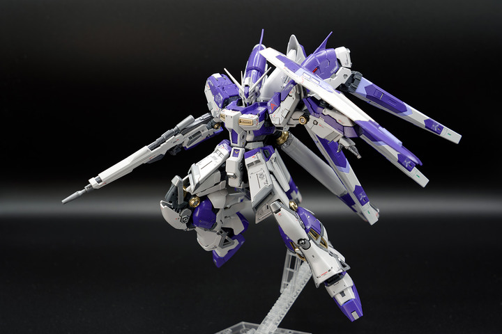 RG RX-93-ν2 Hi-ν GUNDAM