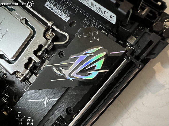 點我看大圖 開箱 ROG STRIX B660-I 目前唯一的 B660 ITX DDR5