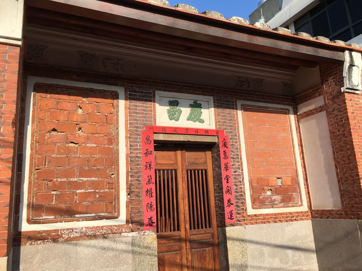 一府、二鹿、 三艋舺--騎遊鹿港古蹟小鎮