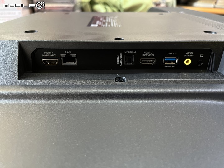 在房間打造個人影音空間-第三彈(TCL 43P725 開箱文)