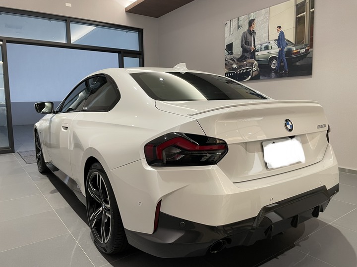 G42 220i First Edition 超簡易開箱