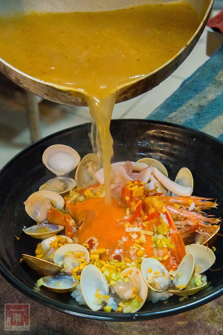 【臺南美食】虱目魚肚粥升級了｜沿海養殖吃益生菌長大的虱目魚｜台灣沿海螃蟹｜藥膳螃蟹粥｜虱目魚肚海鮮粥｜虱目魚皮海鮮麵~順慶海鮮麵