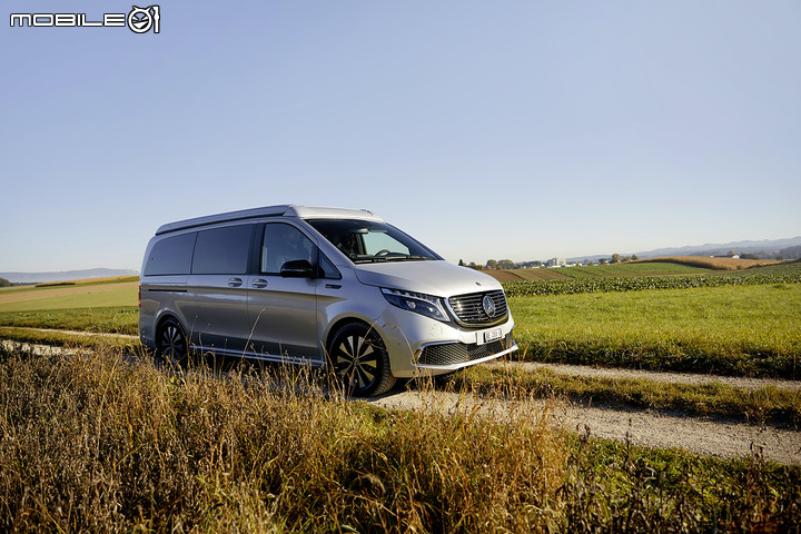 【海外新訊】增加上掀式車頂具備太陽能發電,Mercedes-Benz推出EQV電動露營車!