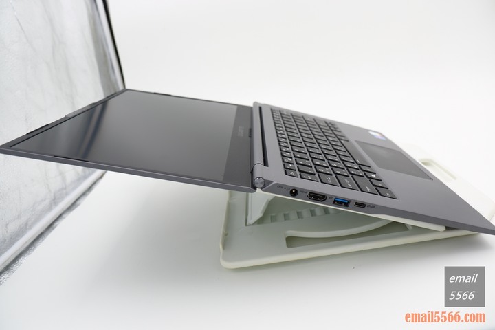 GIGABYTE U4 Ultrabook-輕薄筆記型電腦 掌握財富密碼 隨時交易