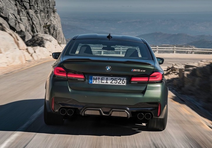 油電並行?BMW正在開發全新世代燃油引擎!