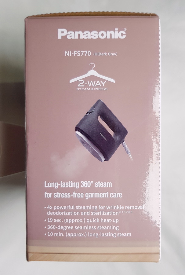 Panasonic NI-FS770 蒸氣電熨斗 - 不僅讓衣物服服貼貼,還可去除異味跟除菌。