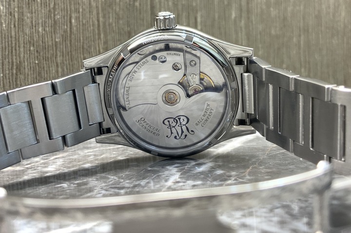 點我看大圖 開箱 瞞著老婆也要收藏的Ball Watch Engineer M Marvelight